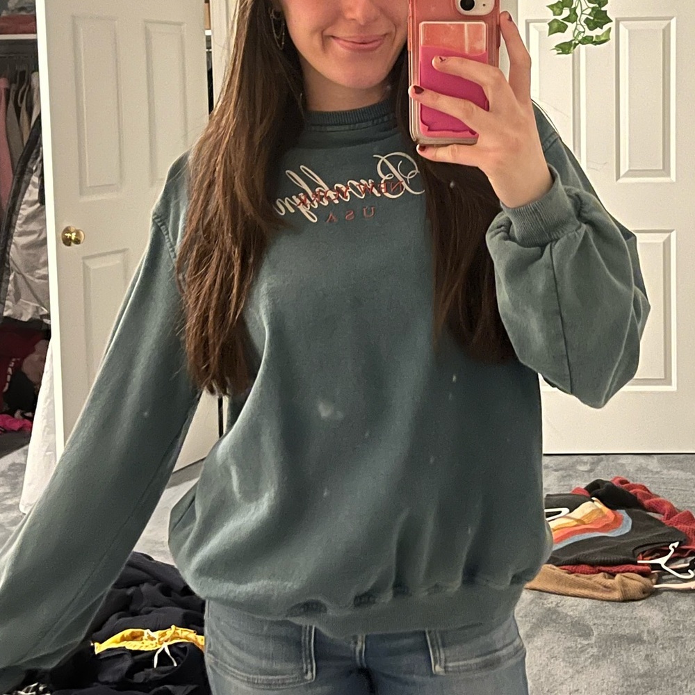 urban outfitters green “brooklyn” new york crewneck, size XS